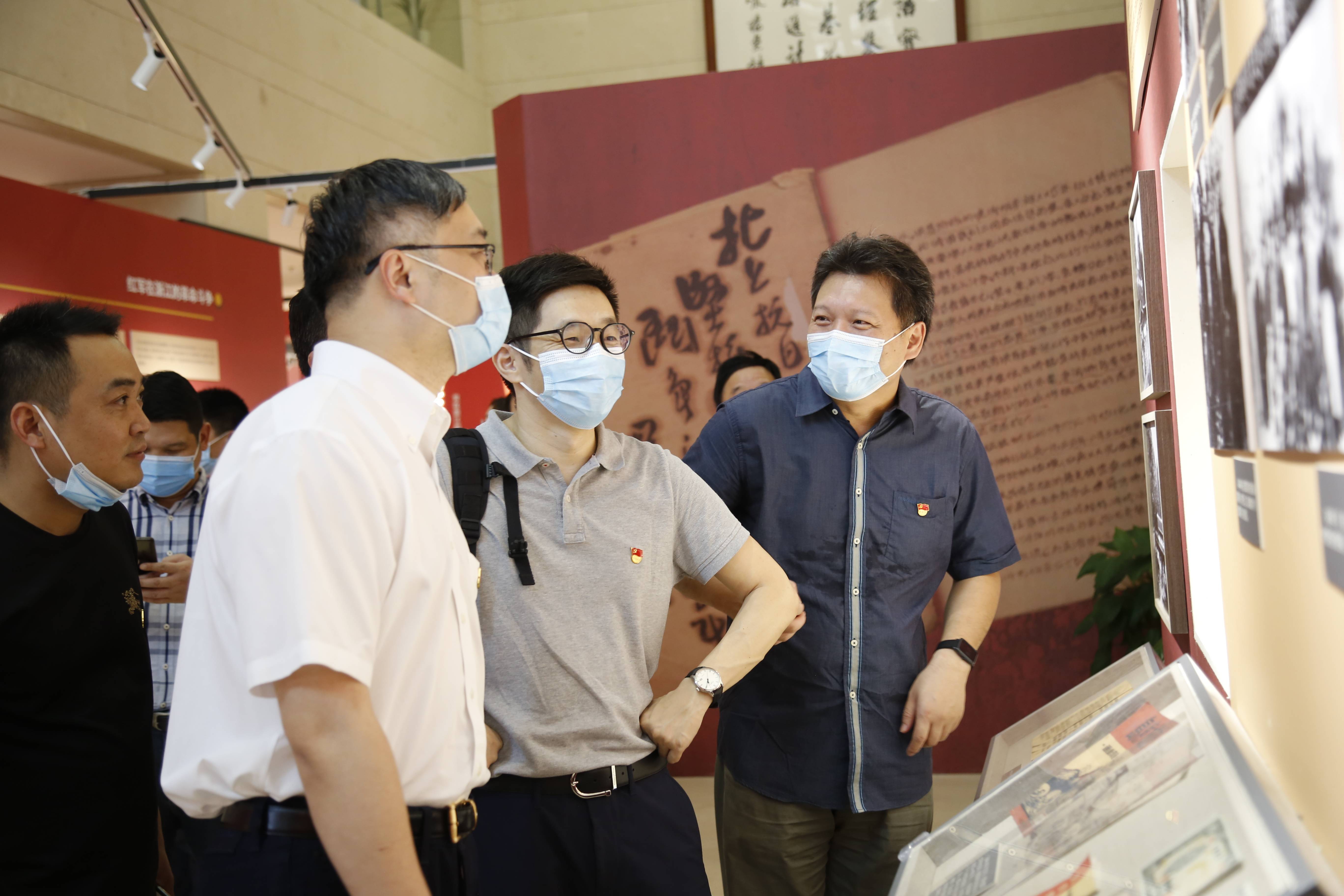 冶金物資組織參觀“百年潮涌——浙江省慶祝中國共產(chǎn)黨成立100周年”大型展覽